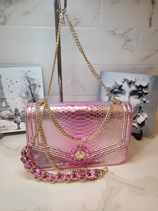 Brahmin Handbags - Brahmin Rosa In Rose Water Akoni Shoulder Bag Functional Turnlock Is Loose